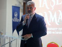 BAŞKAN ÖNTÜRK, İFTAR SOFRASINDAN BİRLİK ÇAĞRISI YAPTI
